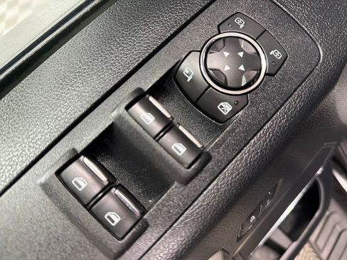 Certified 2020 Ford F150 Lariat w/ Equipment Group 502A Luxury image 17