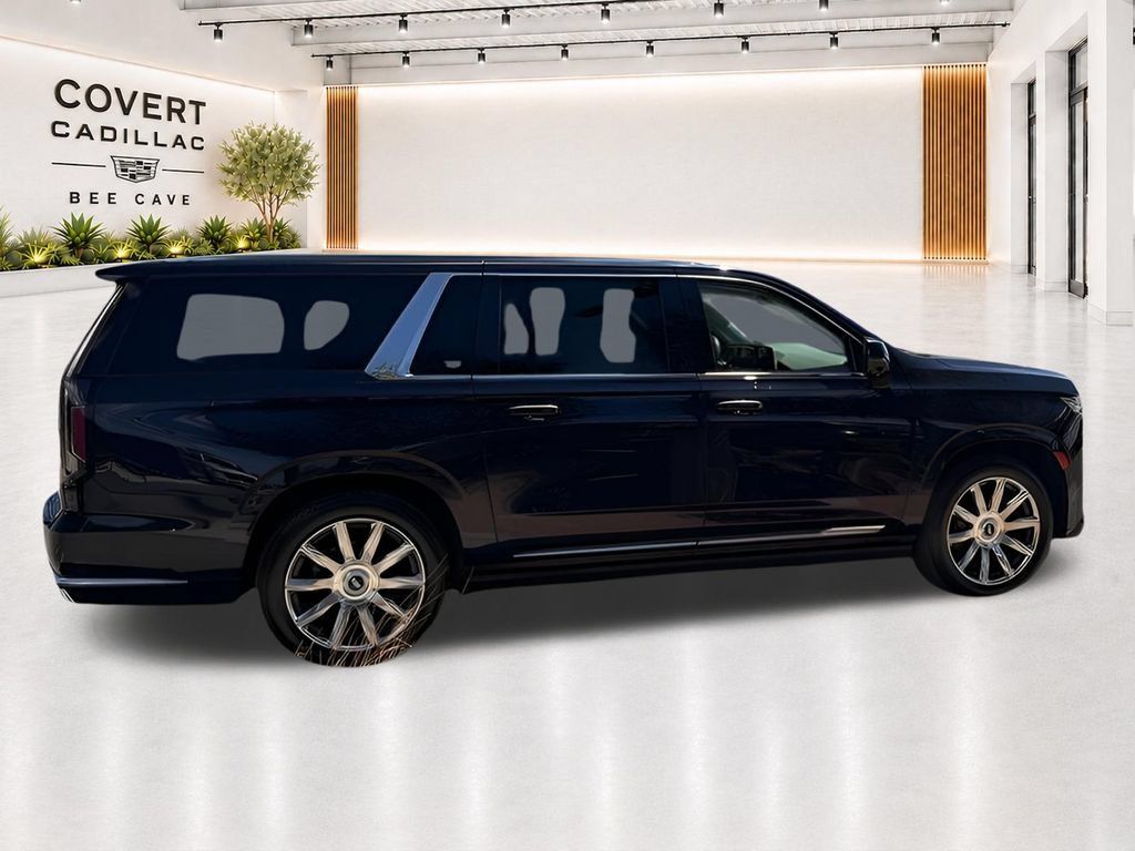 Used 2021 Cadillac Escalade ESV Premium Luxury Platinum w/ Heavy-Duty Trailer Package AWD/4WD image 17