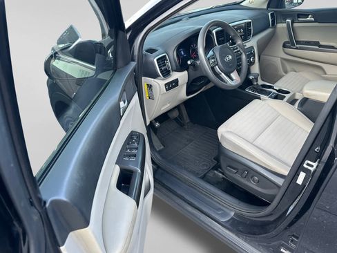 Used 2020 Kia Sportage LX w/ LX Popular Package FWD image 21
