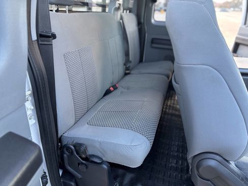 Used 2014 Ford F250 XL w/ Power Equipment Group image 16