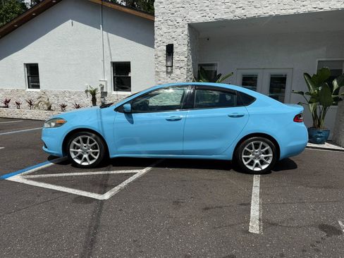 Used 2013 Dodge Dart SXT FWD image 2
