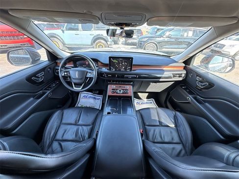 Used 2024 Lincoln Aviator Reserve image 21