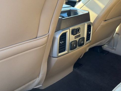 Used 2018 Ford F150 Lariat w/ Equipment Group 502A Luxury AWD/4WD image 23