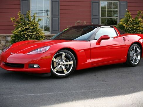 Used 2009 Chevrolet Corvette Coupe w/ Preferred Equipment Group image 1