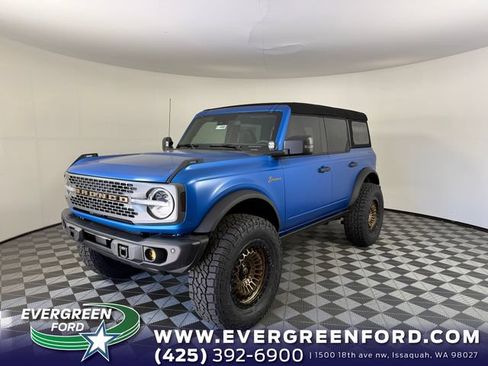 New 2025 Ford Bronco Badlands AWD/4WD image 1