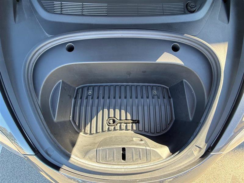 Used 2022 Tesla Model 3 Long Range AWD/4WD image 19