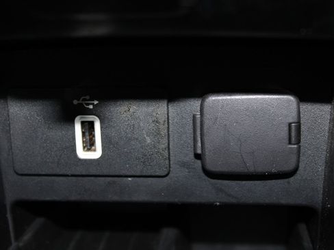 Used 2019 Ford Explorer Limited w/ Class III Trailer Tow Package image 59