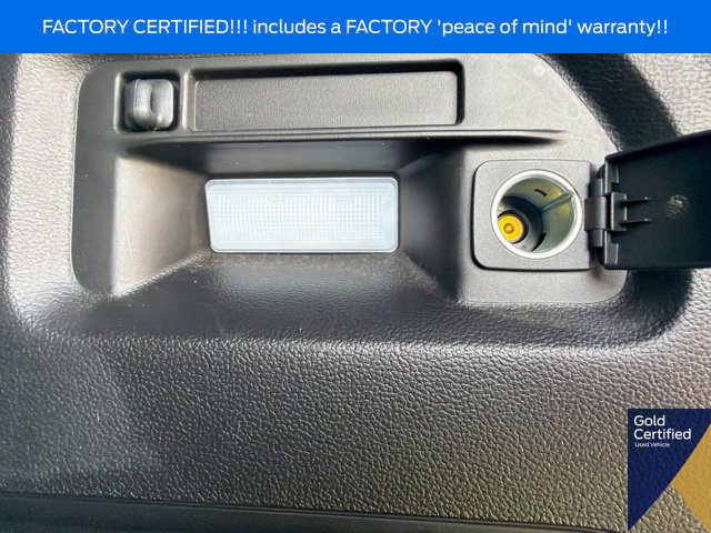 Used 2023 Ford Explorer XLT w/ Equipment Group 202A AWD/4WD image 15