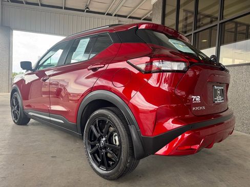 Used 2023 Nissan Kicks SR image 31