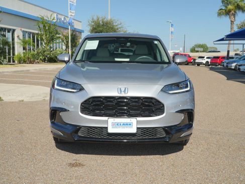 Used 2024 Honda HR-V EX-L image 2