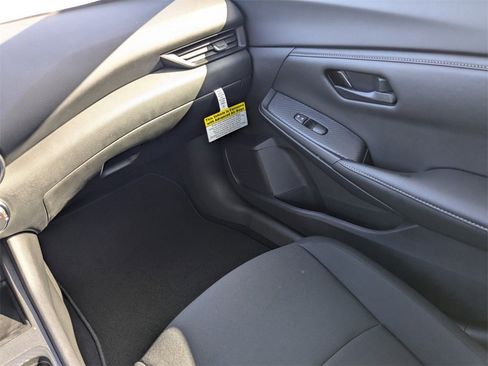 New 2025 Nissan Sentra S image 16