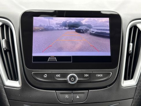 Used 2024 Chevrolet Malibu LT FWD image 22
