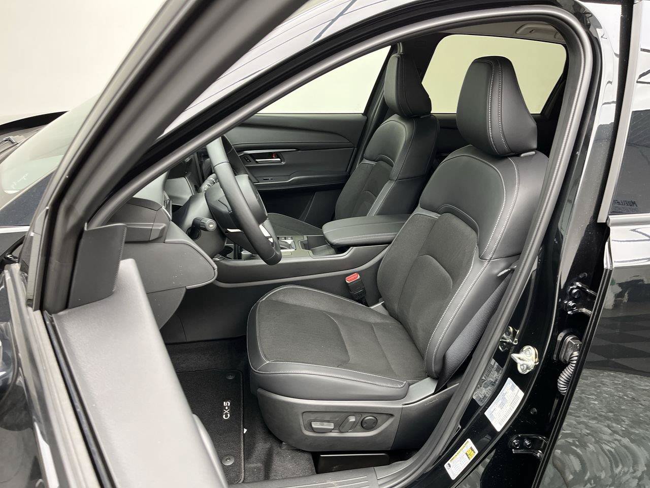New 2026 MAZDA CX-5 Preferred AWD/4WD image 9