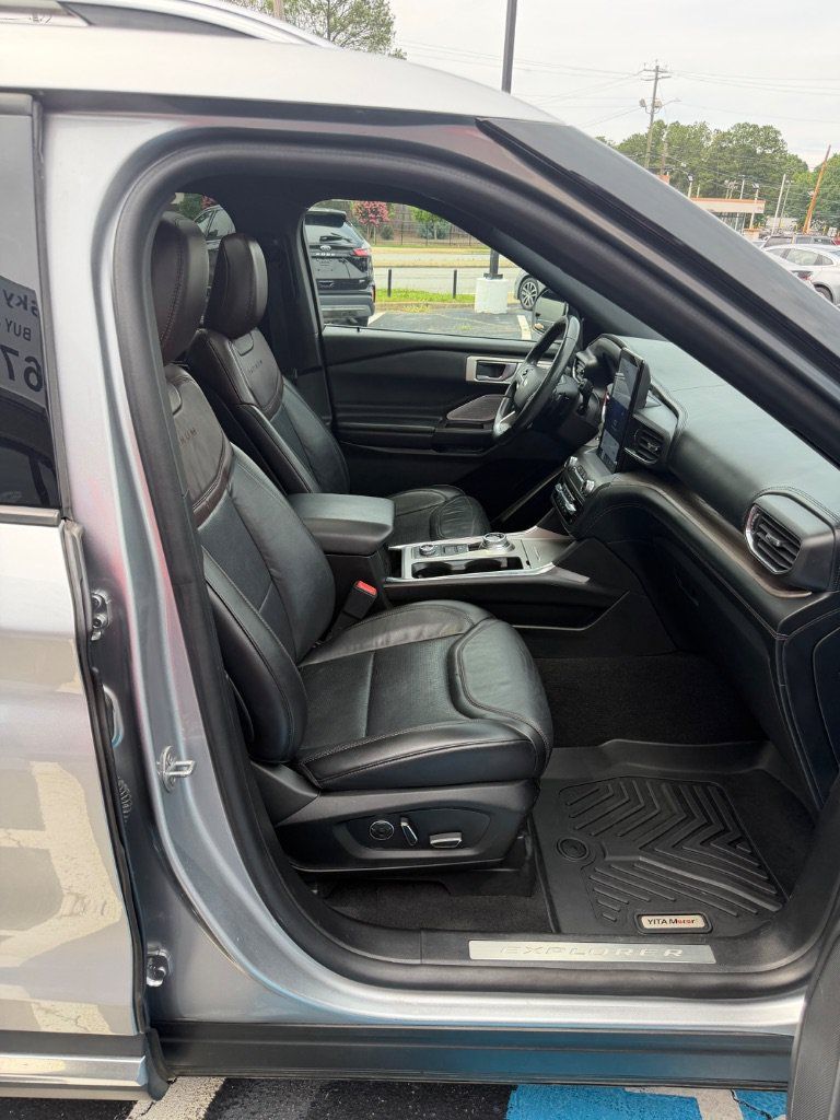 Used 2020 Ford Explorer Platinum w/ Premium Technology Package AWD/4WD image 38
