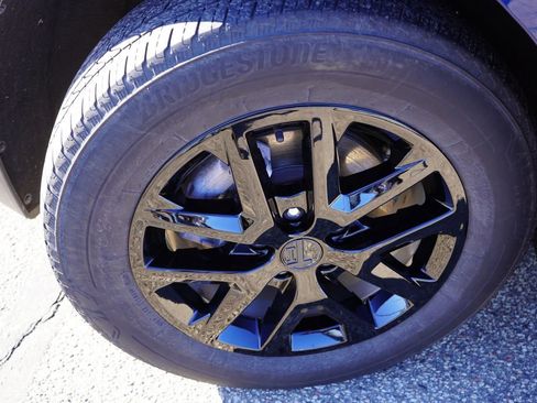 Certified 2023 Chevrolet Equinox LT image 15