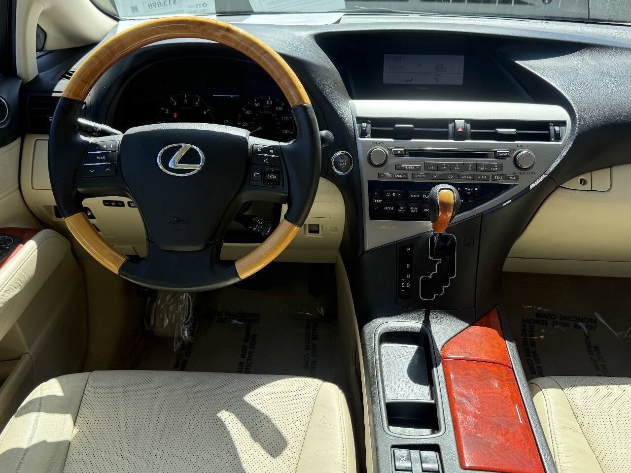 Used 2011 Lexus RX 350 2WD w/ Premium Pkg image 4