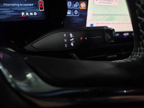 Used 2024 Chevrolet Equinox EV LT image 21