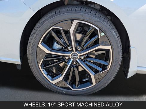 New 2025 Nissan Altima 2.5 SR w/ SR Premium Package image 11