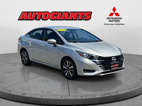 Used 2024 Nissan Versa SV FWD image 1