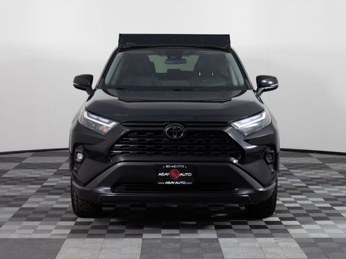 Used 2022 Toyota RAV4 XLE Premium AWD/4WD image 11
