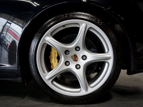 Used 2006 Porsche 911 Carrera S RWD image 31