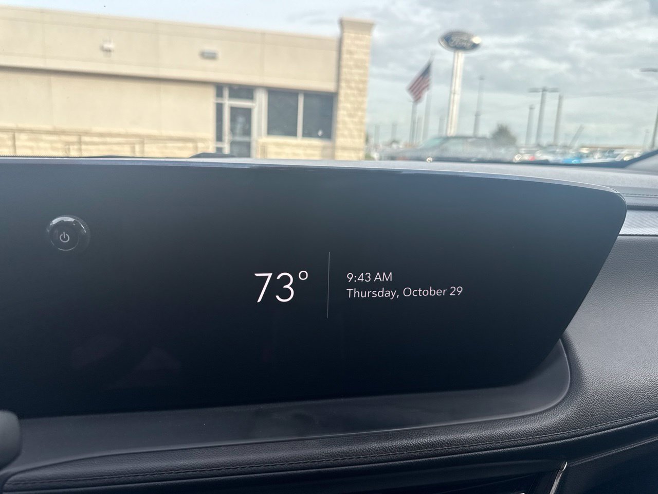 Used 2025 Buick Encore GX Preferred AWD/4WD image 12