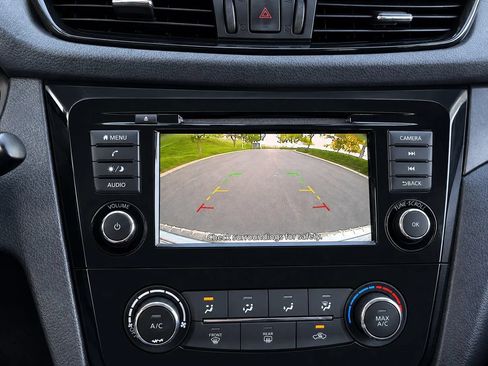 Used 2020 Nissan Rogue Sport S w/ Appearance Package FWD image 20