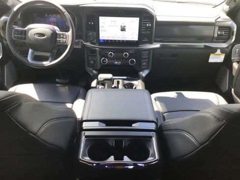 New 2025 Ford F150 Lariat w/ Equipment Group 502A High image 12