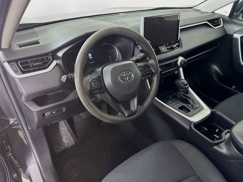Used 2023 Toyota RAV4 LE image 18