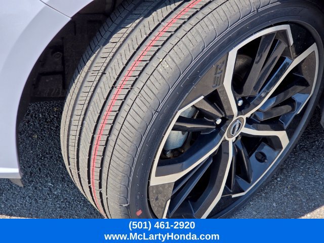 Used 2024 Nissan Altima 2.5 SR FWD image 19