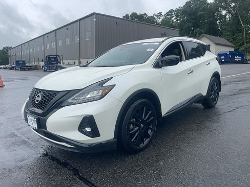 Used 2024 Nissan Murano SV w/ SV Midnight Edition Package AWD/4WD image 2