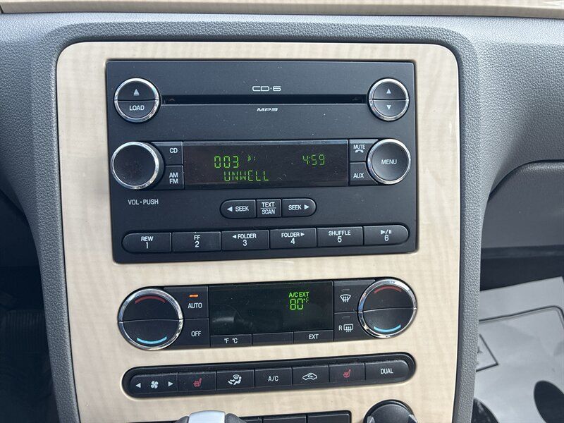 Used 2008 Mercury Sable Premier FWD image 19