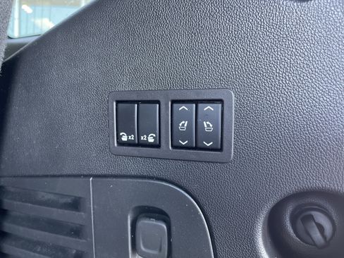 Used 2020 Chevrolet Tahoe Premier image 50