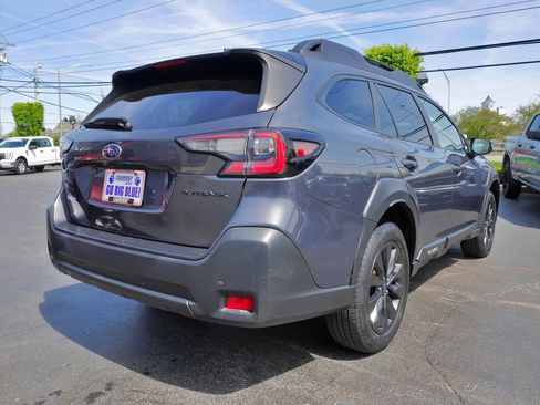 Used 2023 Subaru Outback Onyx Edition AWD/4WD image 7