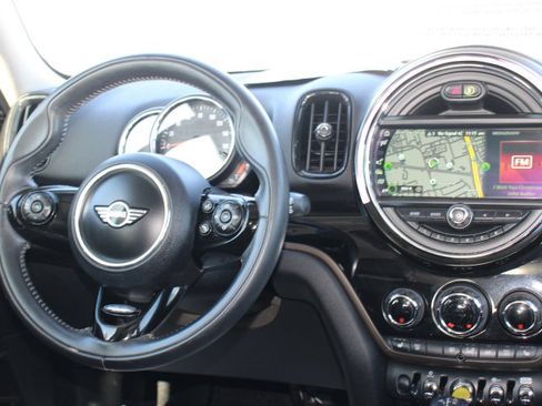 Used 2019 MINI Cooper Countryman SE w/ Premium Package image 23