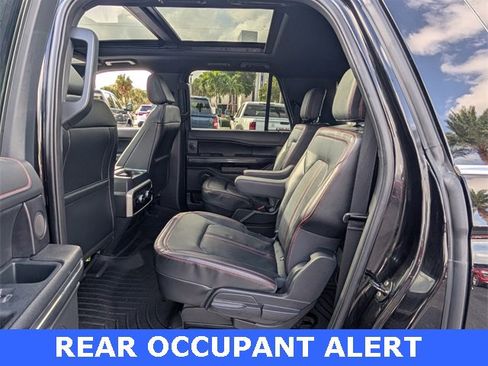 Used 2023 Ford Expedition Max Limited image 6