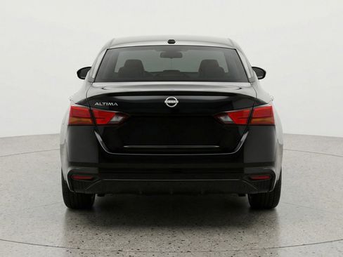 Used 2025 Nissan Altima 2.5 SV image 7