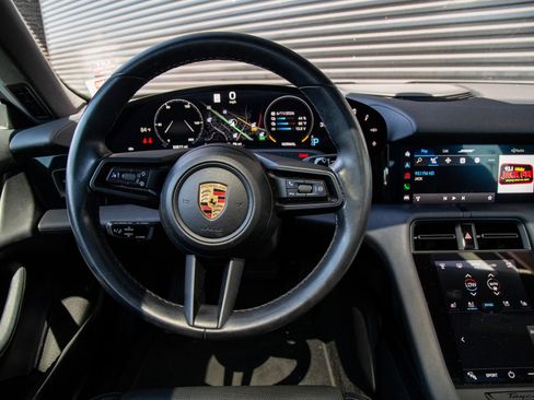 Certified 2021 Porsche Taycan 4S AWD/4WD image 16