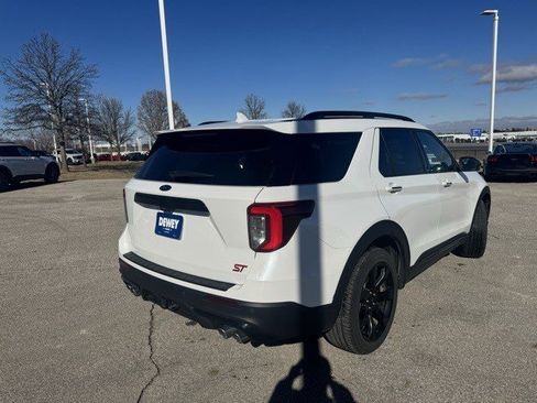 Certified 2020 Ford Explorer ST w/ ST Street Pack image 8