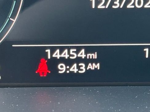 Used 2023 Audi RS e-tron GT w/ Ceramic Brake Package image 23