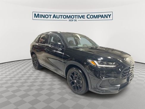 Used 2024 Honda HR-V Sport image 2