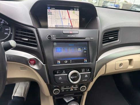 Used 2018 Acura ILX image 13