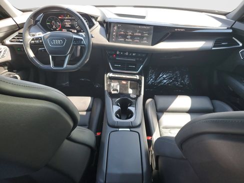 Used 2024 Audi e-tron GT Premium Plus AWD/4WD image 10