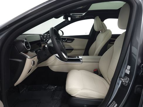 Certified 2026 Mercedes-Benz C 300 4MATIC Sedan image 7