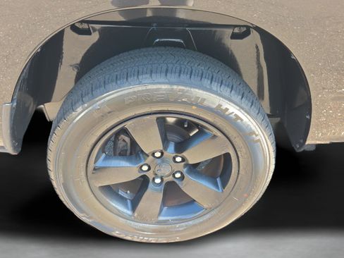 Used 2017 RAM 1500 Express w/ Black Ram 1500 Express Group image 31