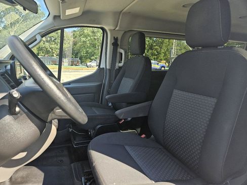 Used 2022 Ford Transit 350 XL RWD image 11