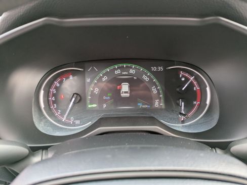 Used 2023 Toyota RAV4 LE image 10