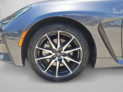 Used 2024 Toyota GR86 RWD image 21