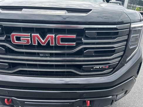 New 2026 GMC Sierra 1500 AT4 w/ AT4 Premium Package AWD/4WD image 16