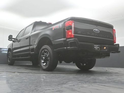 Used 2024 Ford F250 Lariat w/ Sport Appearance Package AWD/4WD image 35